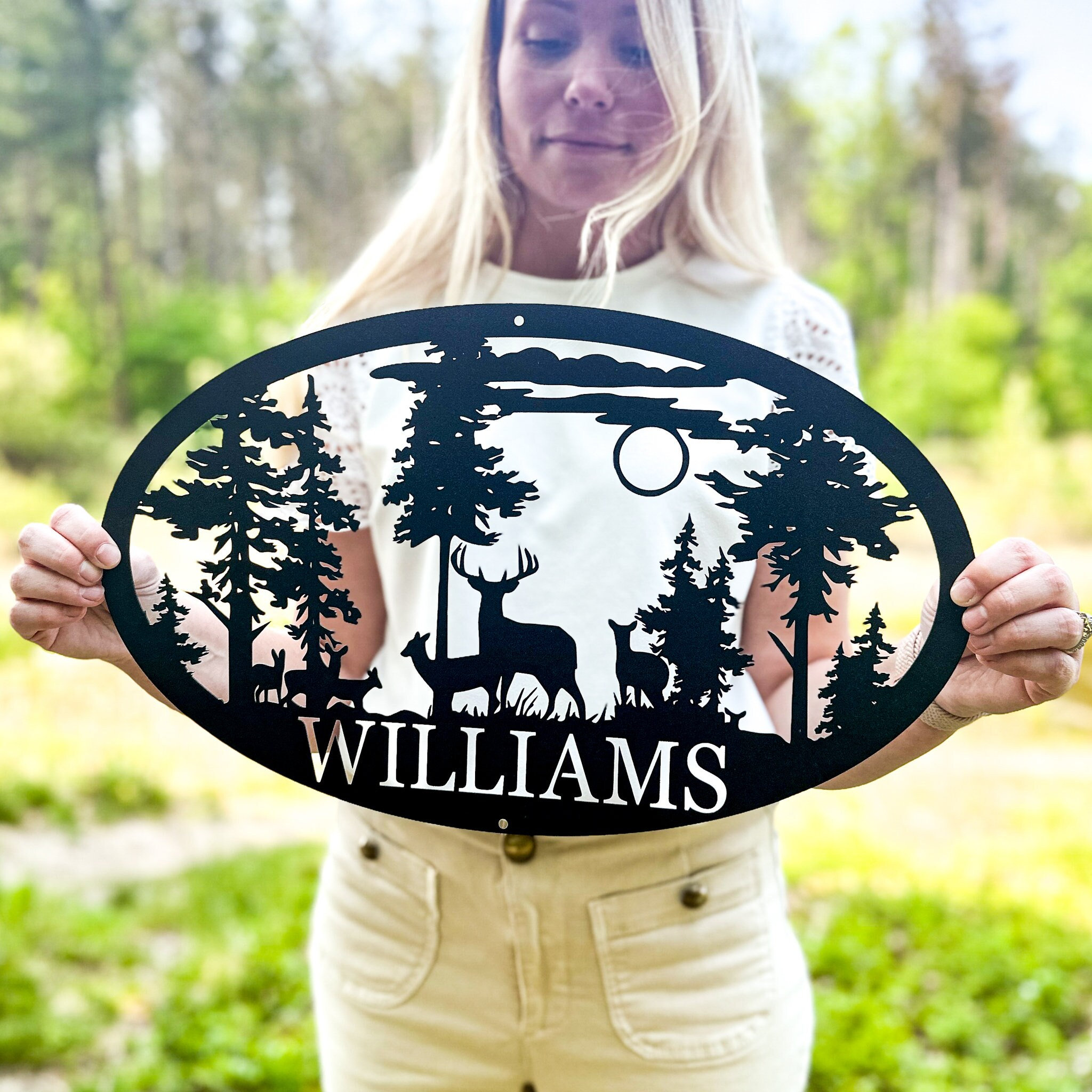 Custom Oval Deer Metal Cabin S - Outdoor Hunting Names recension och pris